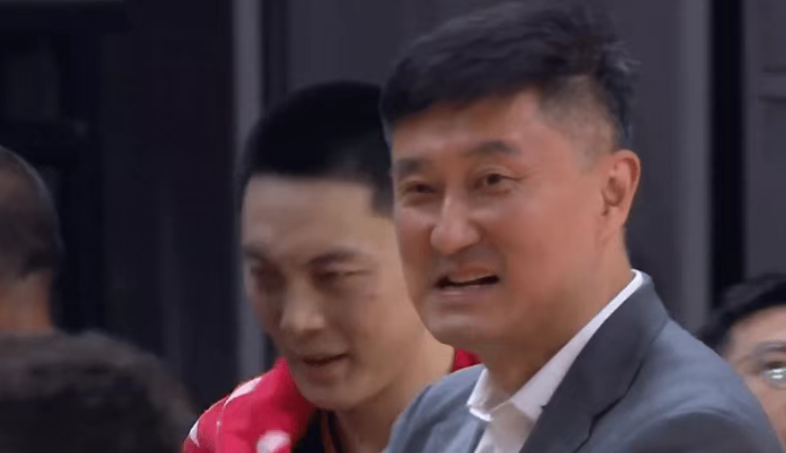 pp电子官网-广东狂输40分创5悲催纪录:外线崩盘杜锋无奈苦笑 3主力仍养伤